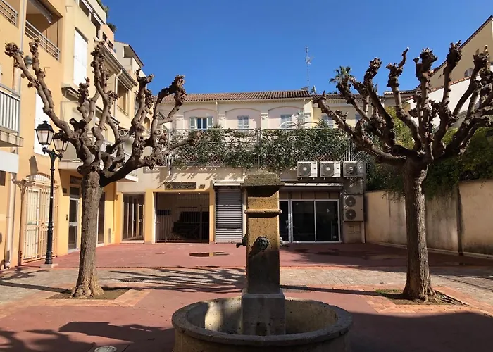 Le Bain De Soleil Luxury 2 Bedrooms Centre 公寓