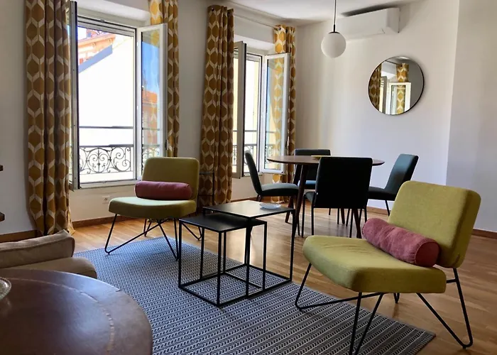 Le Bain De Soleil Luxury 2 Bedrooms Centre 公寓 *