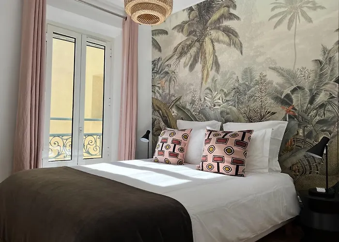 Le Bain De Soleil Luxury 2 Bedrooms Centre 아파트